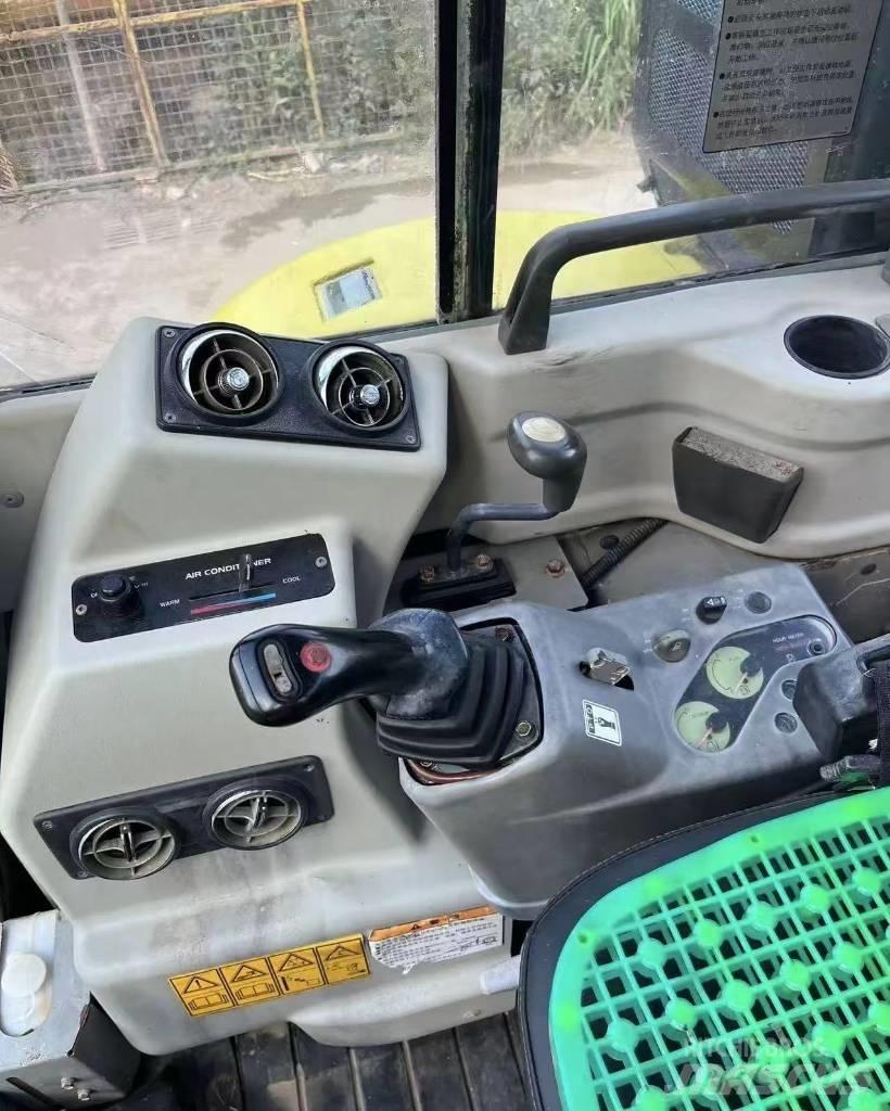 Komatsu PC 58 Miniekskavaatorid < 7 t