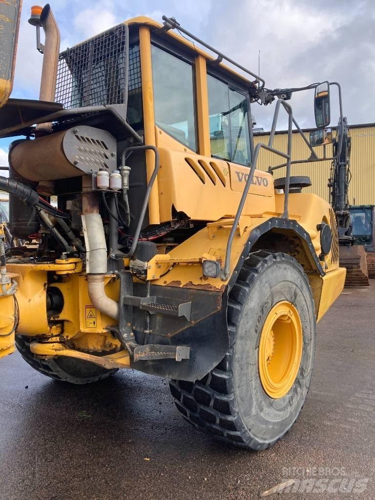 Volvo A 25 E Liigendraamiga pinnaseveokid