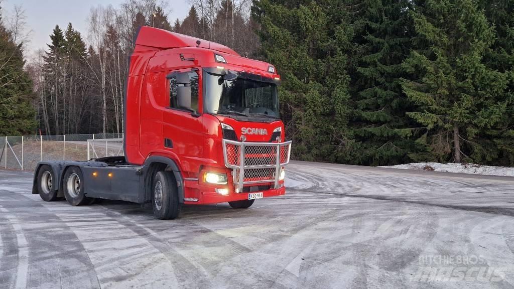 Scania HCT R560 6x4 Sadulveokid