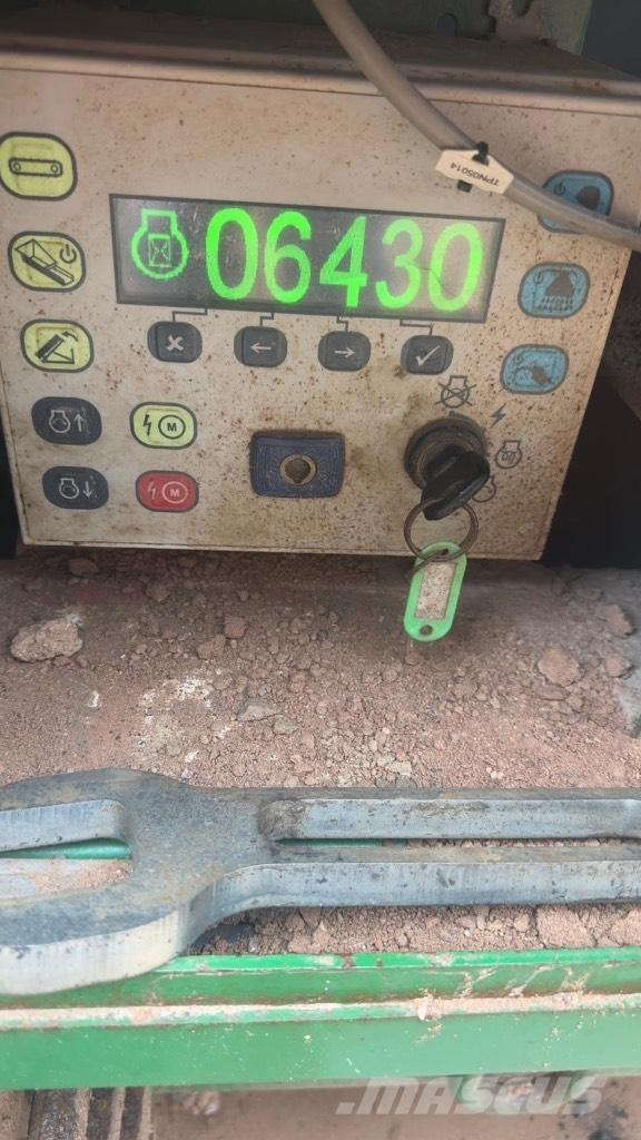 McCloskey 516RT Iseliikuvad sõelad