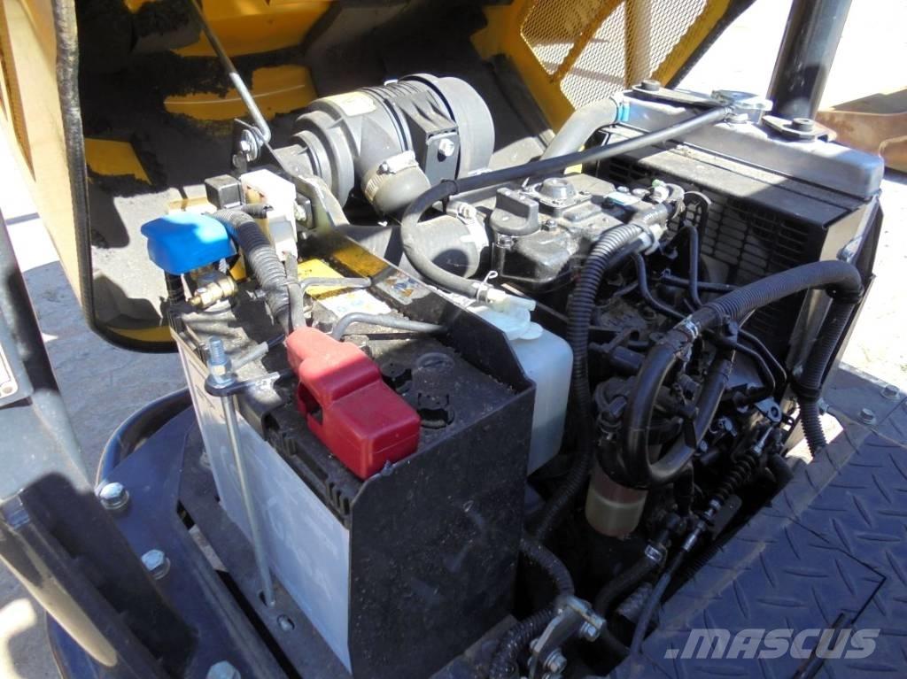 Yanmar C 12 R-C Roomikkallurid