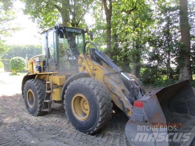 CAT 924 Rataslaadurid