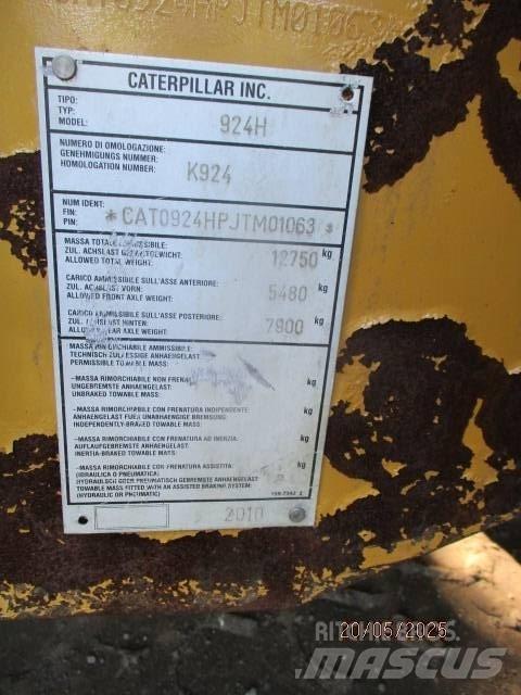 CAT 924 Rataslaadurid