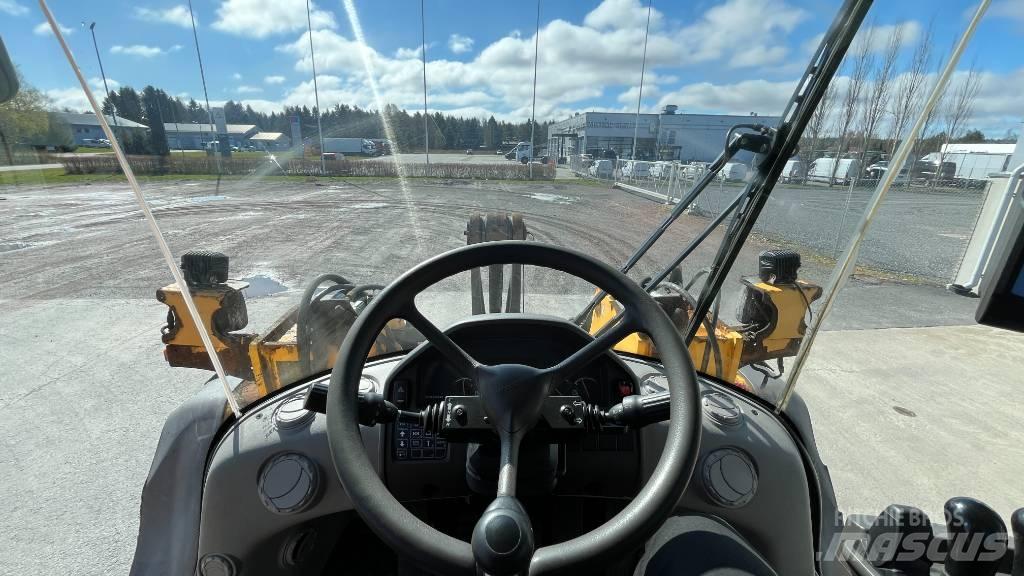 Volvo L 120 G Rataslaadurid