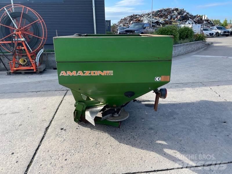 Amazone ZA-M Max Mineraalväetise laoturid