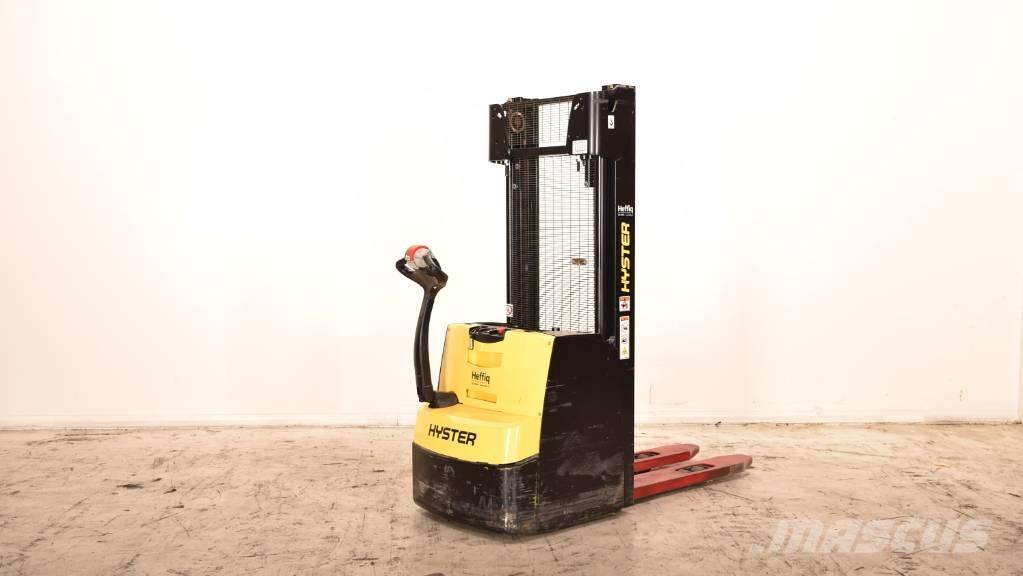 Hyster S 1.6 Järelkäidavad virnastajad