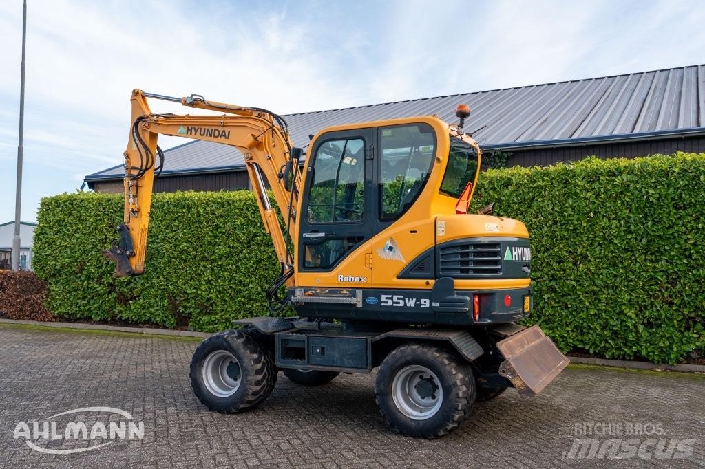 Hyundai R55W-9A Ratasekskavaatorid