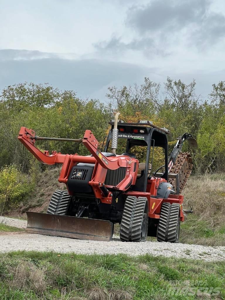 Ditch Witch RC120 Pinnaselõikurid