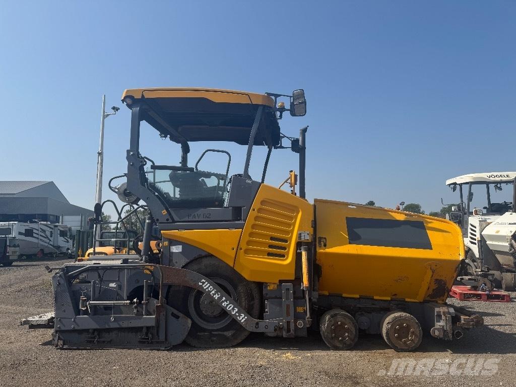 Vögele Super 1803-3i Asfaldilaoturid