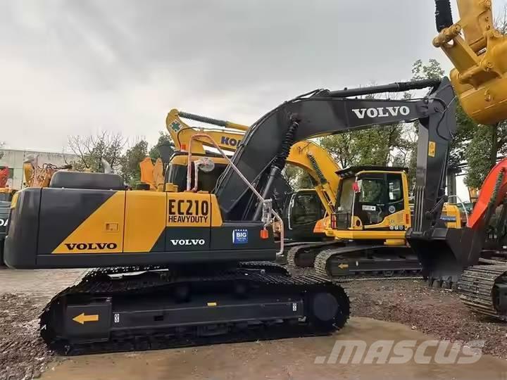 Volvo EC210D Roomikekskavaatorid