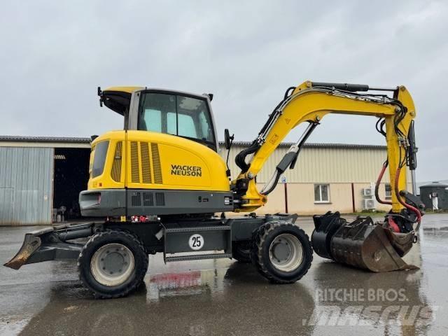 Wacker Neuson EW 65 Ratasekskavaatorid