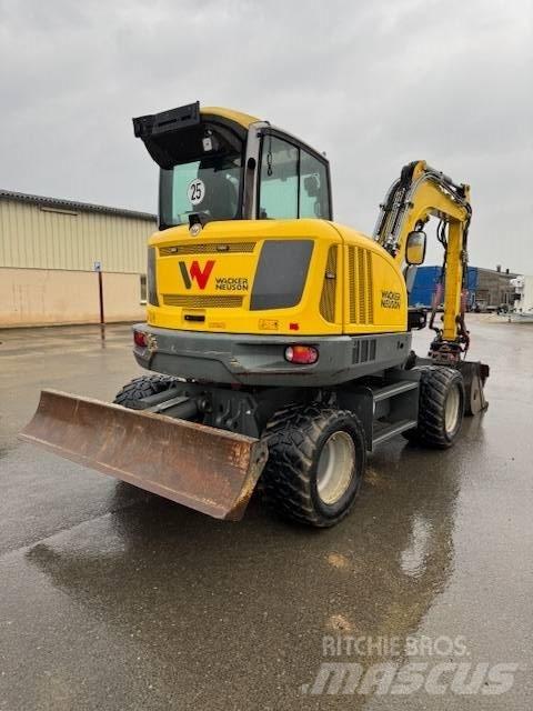 Wacker Neuson EW 65 Ratasekskavaatorid