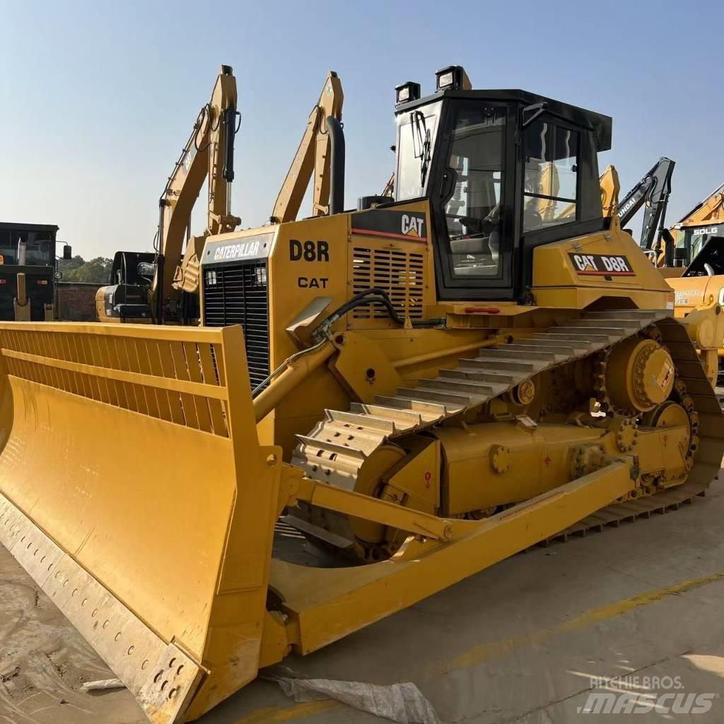 CAT D 8 R LGP Buldooserid