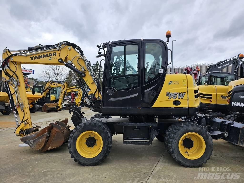 Yanmar B 95 W Ratasekskavaatorid