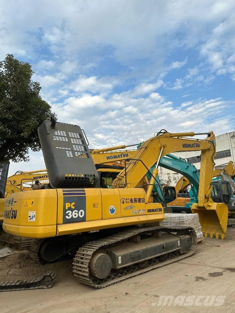 Komatsu PC 360 Roomikekskavaatorid