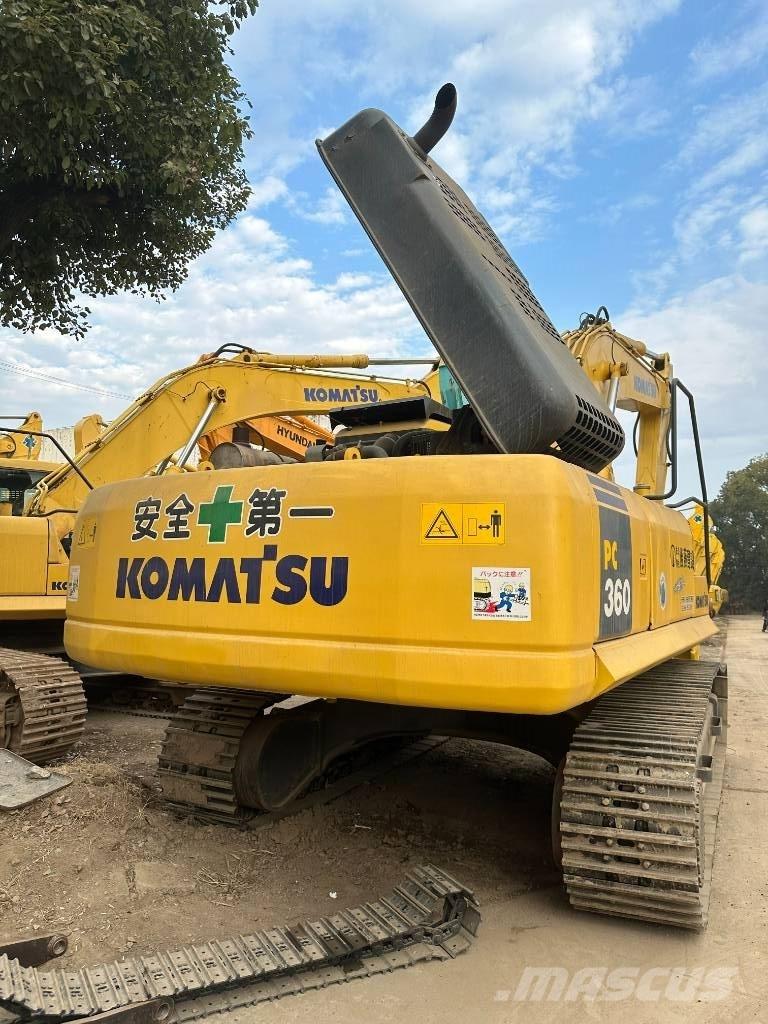 Komatsu PC 360 Roomikekskavaatorid