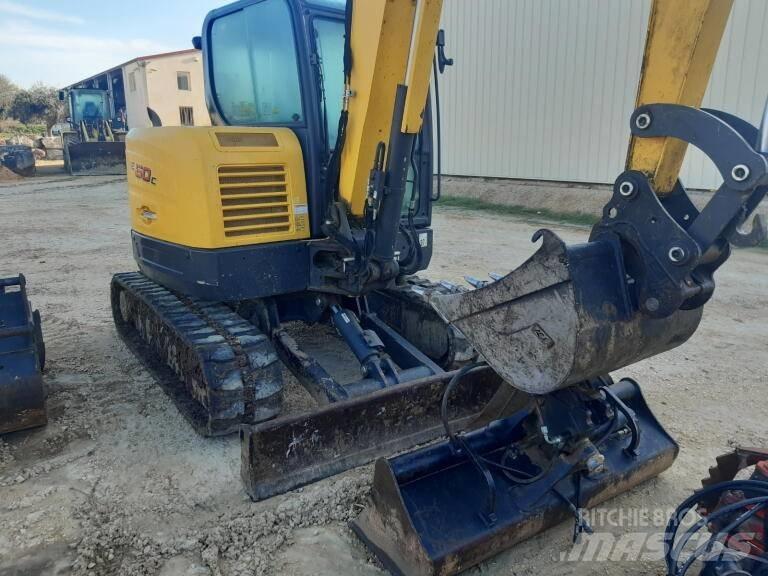 New Holland E 60 C Miniekskavaatorid < 7 t