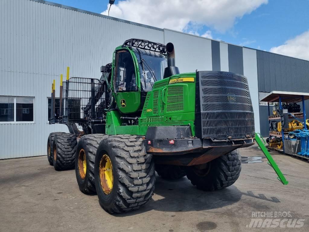 John Deere 1910 G Forwarderid