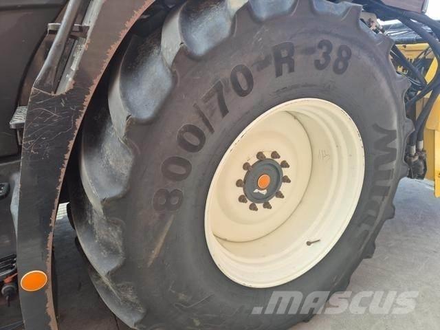 New Holland FR700 Silokombainid