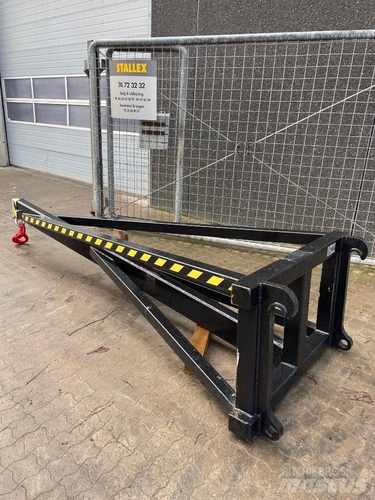  Kranarm / crane boom Muud osad