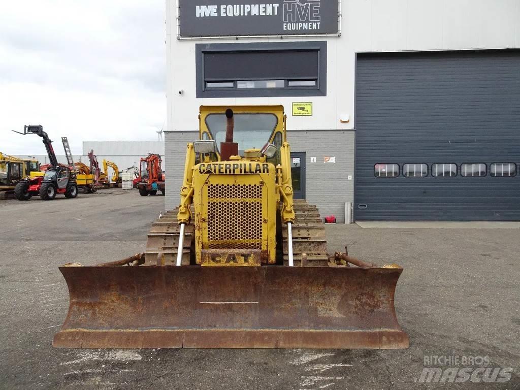 CAT D4D Buldooserid