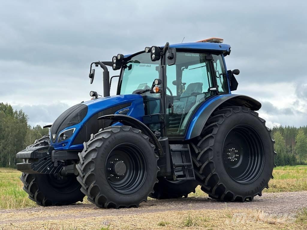 Valtra A 114 Traktorid