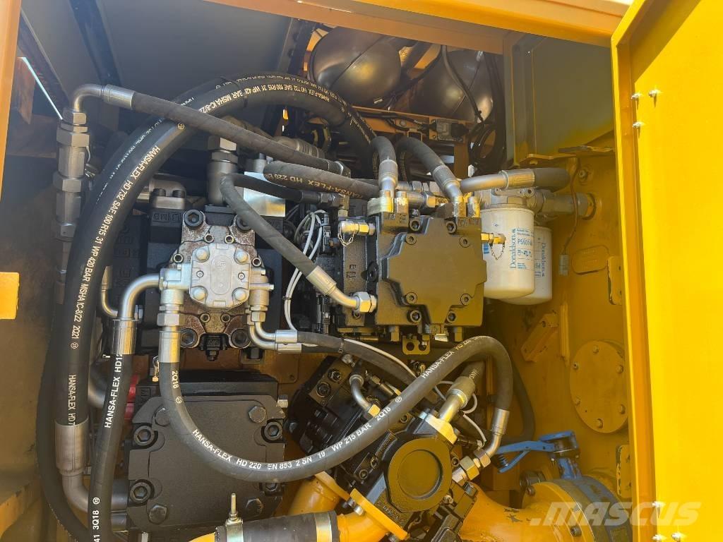 Liebherr 934 Materjalikäitlusmasinad