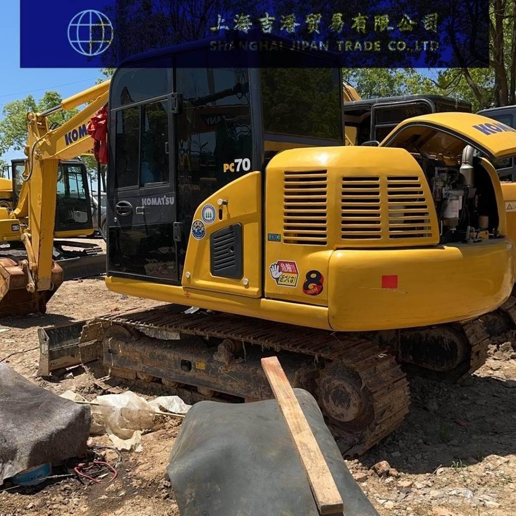 Komatsu PC 70 Roomikekskavaatorid