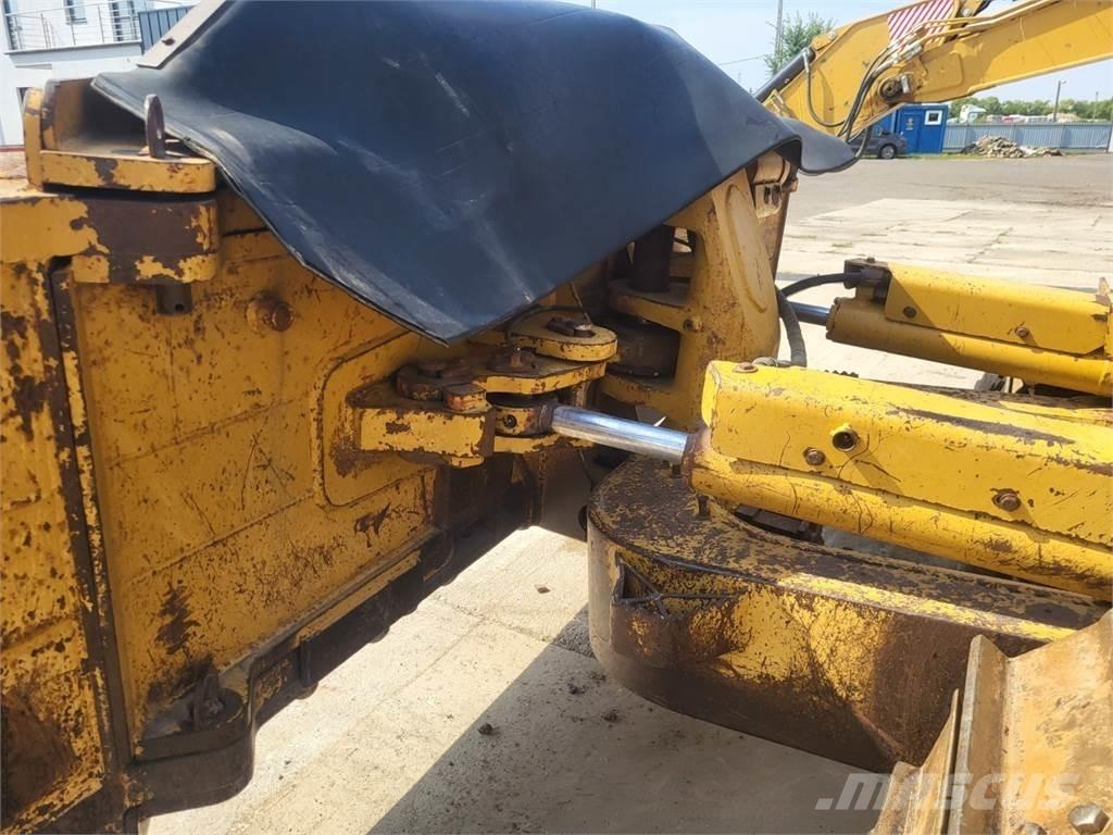 CAT D6N LGP Muu
