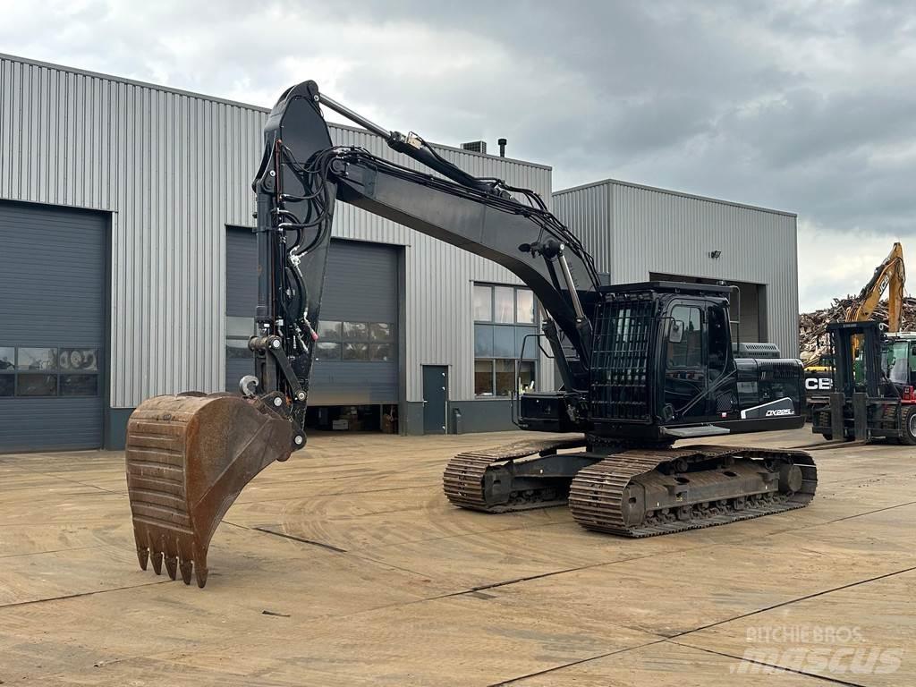 Doosan DX225LC-5 Roomikekskavaatorid