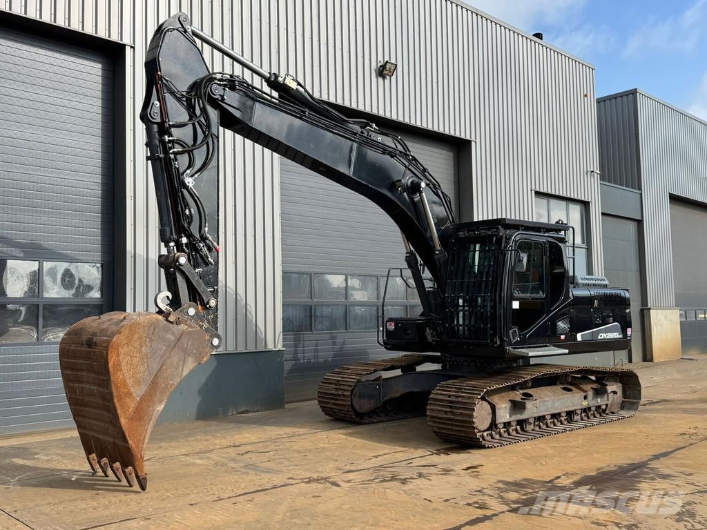 Doosan DX225LC-5 Roomikekskavaatorid