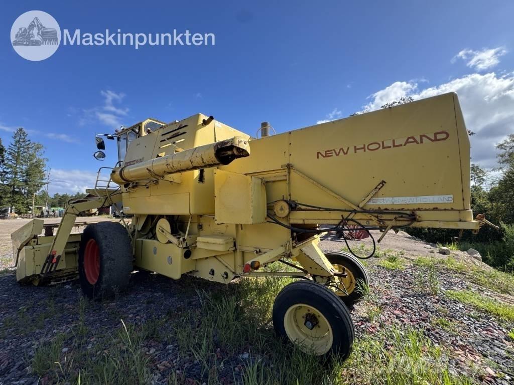 New Holland 1530 Teraviljakombainid
