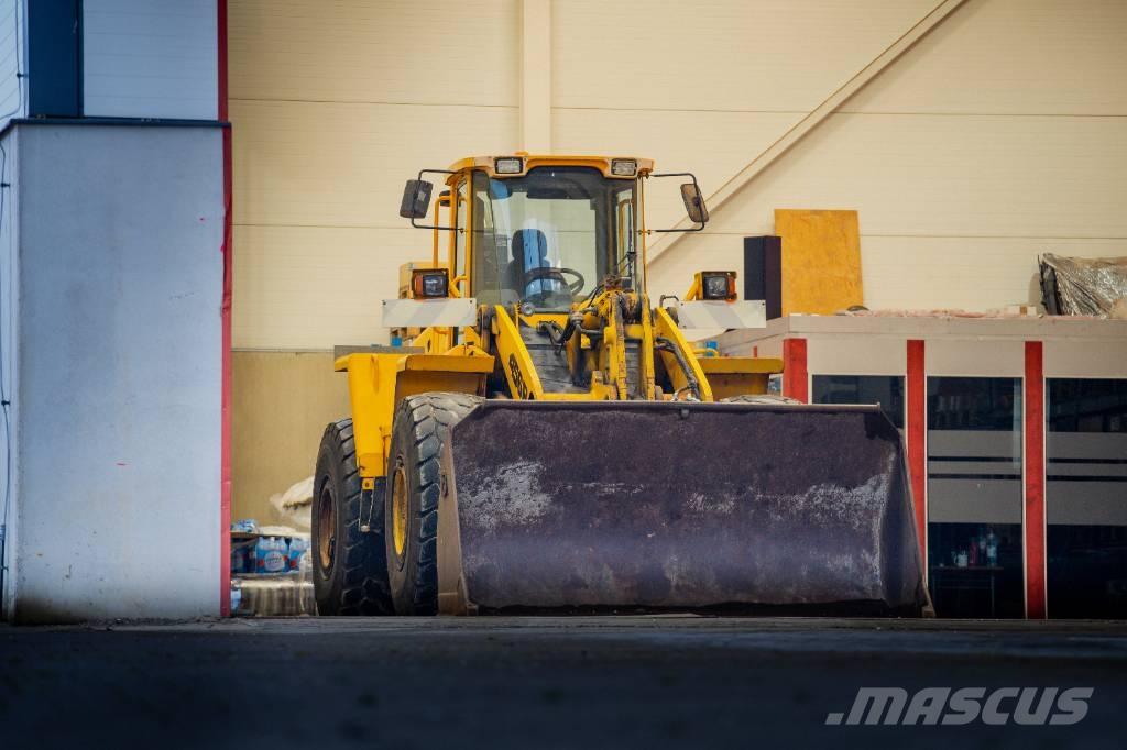 JCB 456 B Rataslaadurid