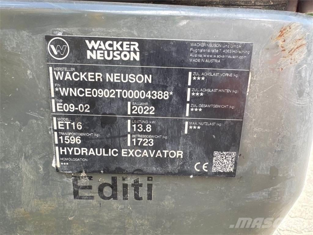 Wacker Neuson ET16 Roomikekskavaatorid