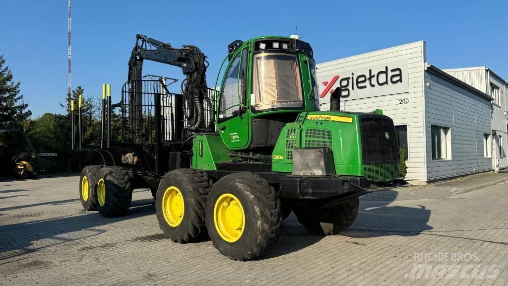 John Deere 1210 E Forwarderid