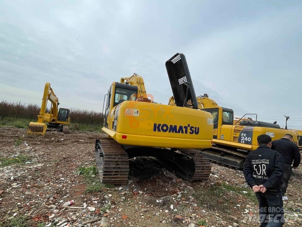 Komatsu PC 240-8 Roomikekskavaatorid