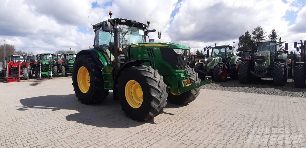 John Deere 6210 R Traktorid
