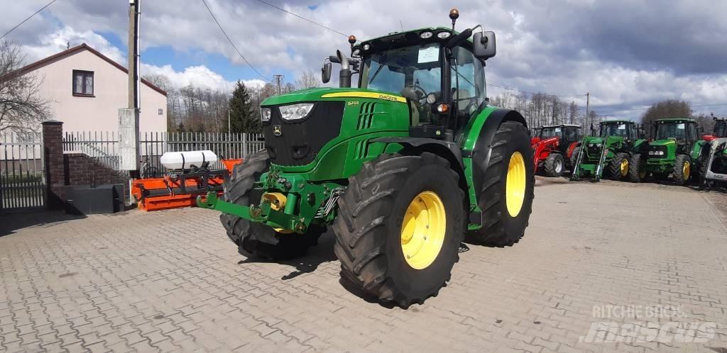 John Deere 6210 R Traktorid