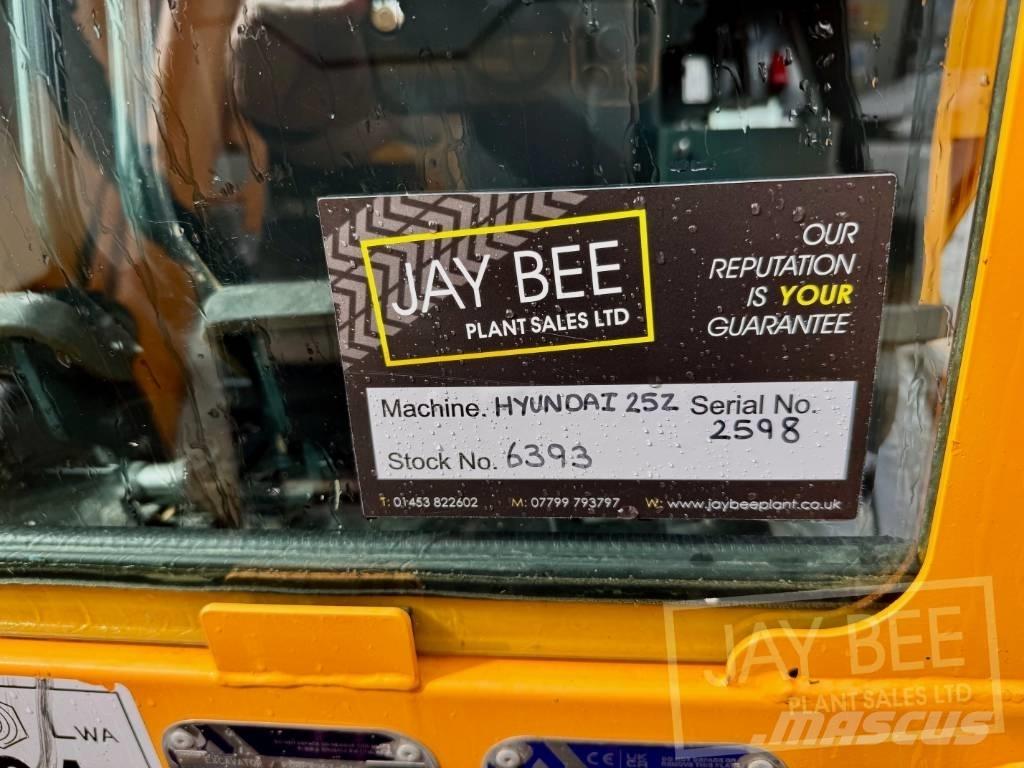 Hyundai R25Z-9 AK Miniekskavaatorid < 7 t
