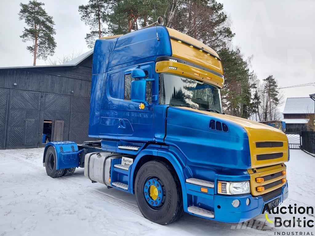 Scania T 114 LA Sadulveokid