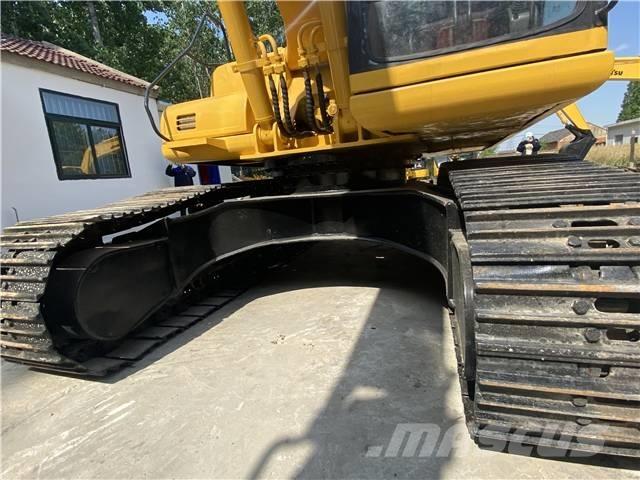 Komatsu PC200-7 Roomikekskavaatorid