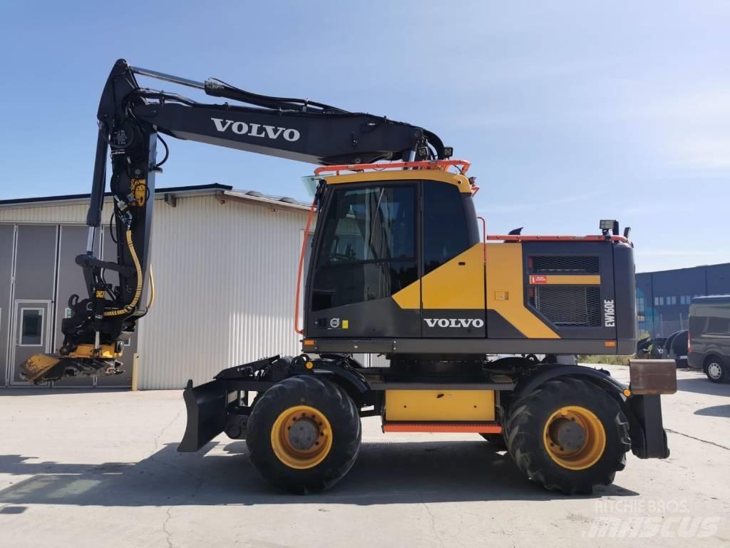 Volvo EW160E Ratasekskavaatorid