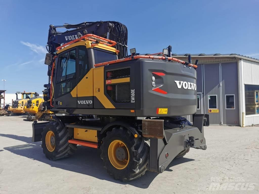Volvo EW160E Ratasekskavaatorid