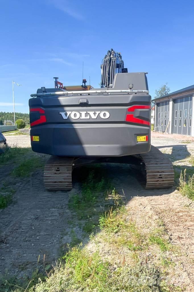 Volvo EC 250 EL Roomikekskavaatorid