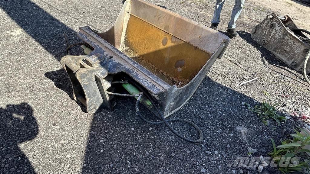 JCB 4CX PRO Ekskavaatorlaadurid