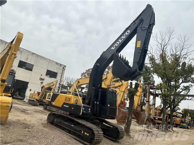Volvo EC 210 D Roomikekskavaatorid