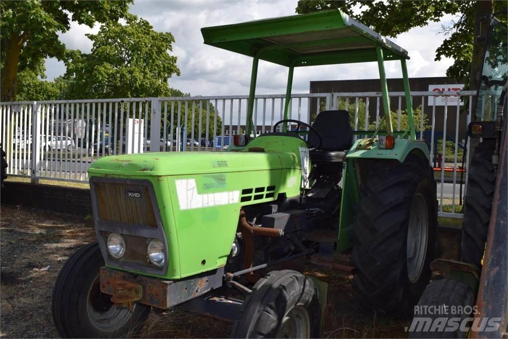 Deutz-Fahr D4507 Traktorid