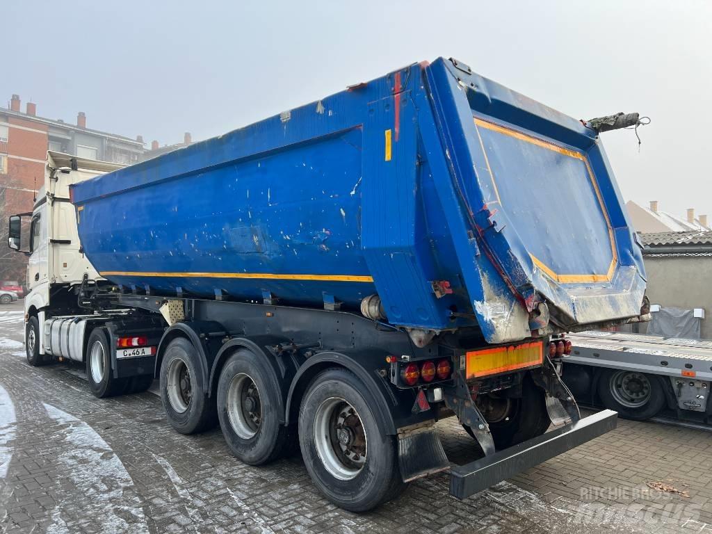 Kempf SKM 35/3 Kallur-poolhaagised
