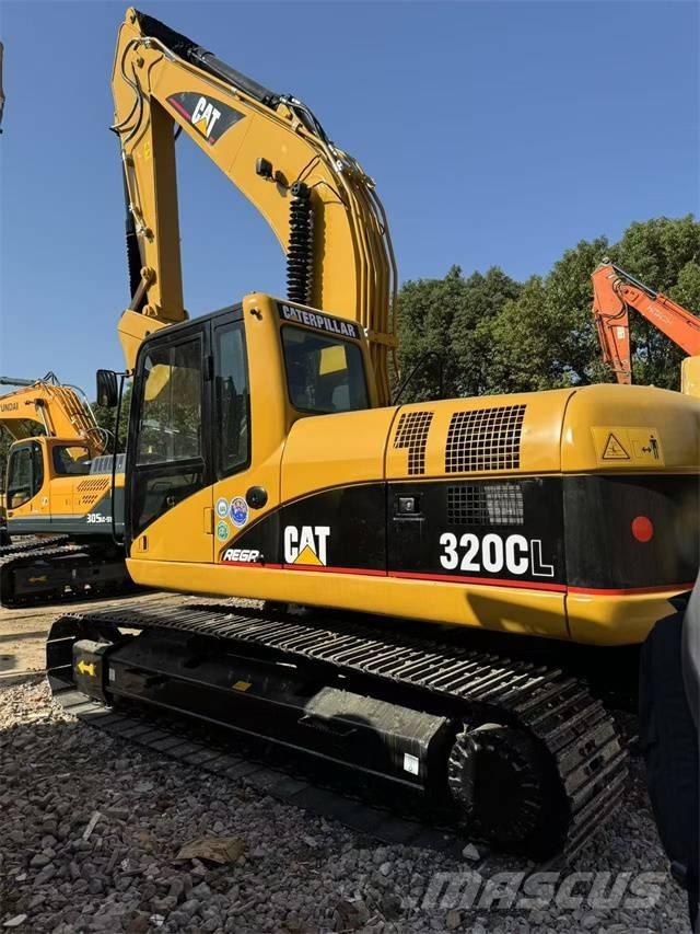 CAT 320 C L Roomikekskavaatorid