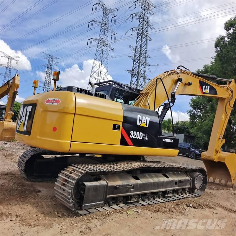 CAT 320 D L Roomikekskavaatorid